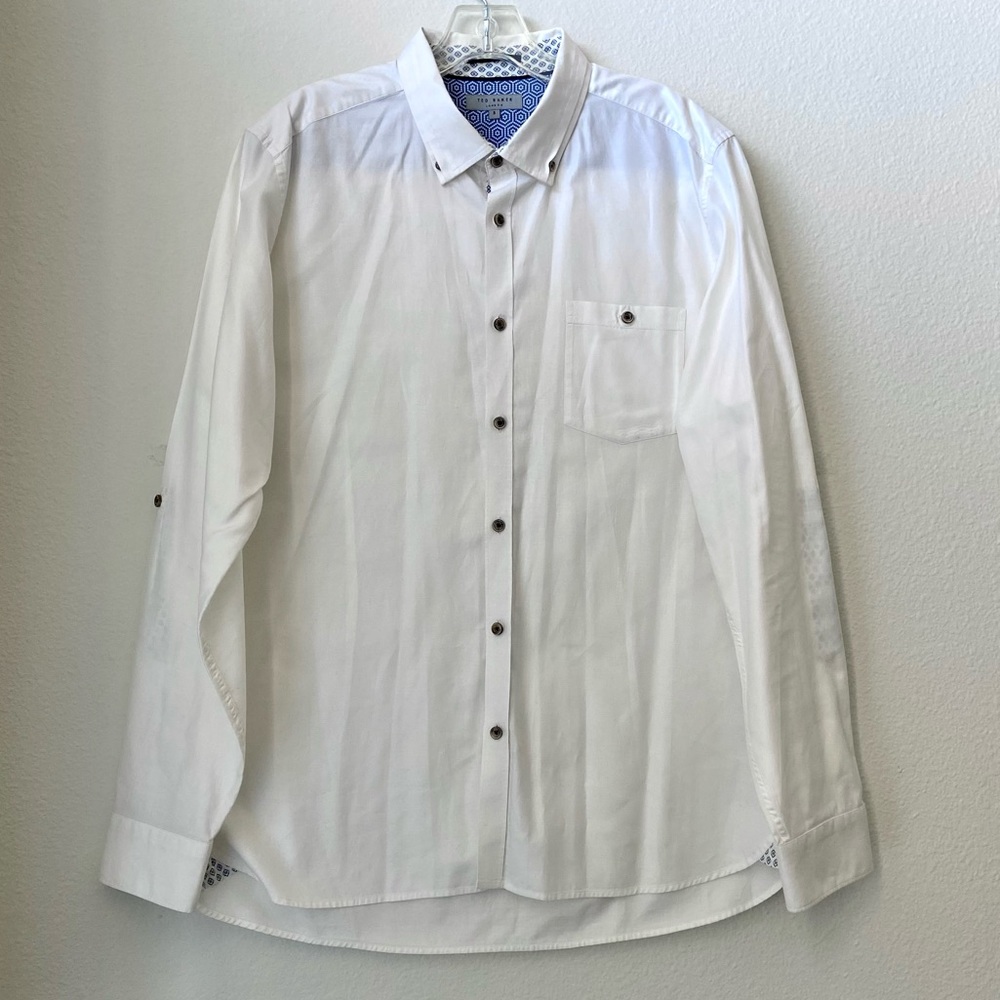 🆕 Ted Baker White Button Down w/ Blue Accents